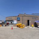 갈남항 방파제 화장실 이미지