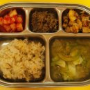 3월 25일-현미녹두밥,감자애호박국,미니두부완자전,잔멸치매실청볶음,깍두기를 먹었어요^^ 이미지