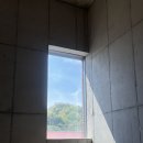 세븐일레븐 동두천시민회관점 | 동두천 대형 카페 도너츠윤, 다양한 종류의 크림 찹쌀 도너츠 가득한 디저트 카페