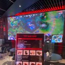 더캠프PC방(향남점) | 부산 해운대 T1 베이스캠프｜굿즈부터 PC방·펍까지 T1 팬 성지