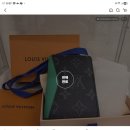 오뷰제 | 제목: [판매완료] 루이비통 모노그램 이클립스 카드 홀더, 번개장터 기분 좋은 거래 후기!