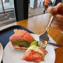 산성대로 426번길 | [내돈내산] 카공 명소! 스타벅스 신메뉴 '부드러운 딸기 말차 케이크'솔직후기
