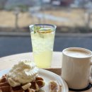 씨유 안성원곡제일점 | [안성 원곡] 안성원곡카페 신상카페 추천, 크리스마스 분위기 + 로스팅 원두 ‘로스터리카페풍요’