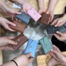 가죽공예 | [부산가죽공방]함박어린이집 선생님들과 함께한 카드지갑 가죽공예출강 수업 후기