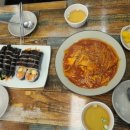 딸부자꼬마김밥 이미지