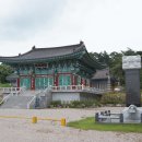 용화사 미륵불 이미지