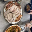 십원족발보쌈 | 모두 각자의 스무살을 향해 나름의 속도로 움직이고 있다.