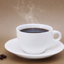 커피가 사망률과 심혈관 질환의 발병 위험을 낮춘다는 이미지