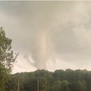 토네이도 이미지