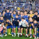 ‘중국이 중국했네!’ 몰상식한 중국팬, 울산 정승현에게 물병투척…AFC, 구단에 3천 달러 벌금징계 이미지
