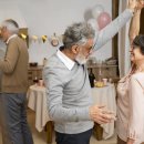 행복댄스 이미지