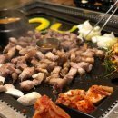 돼지굽는정원 이미지