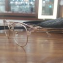 상무 아이디어 안경원 이미지