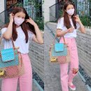핑크팬츠 이미지