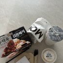 맘스터치 신메뉴 핫치즈밤 치킨, 아라비아따 치즈버거 내돈내산 배달후기