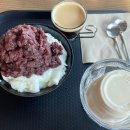 카페 북한산 바라보다