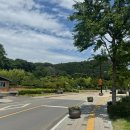 봉하마을 묘역화장실 이미지