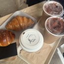 배진HAUS | 🥐 모자이크 베이커리 안국 | 런던베이글 기다리다 발견한 소금빵 맛집, 안국카페, 안국빵집, 북촌카페...