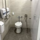 시립도서관1층 화장실 이미지