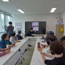 전화만 하던 스마트폰이 오늘은 만능재주꾼~~~ 이미지
