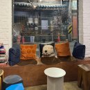 청룡빌딩 앞 | 용산 맛집 웨이팅 할 때 가기 좋은 카페 추천 ‘데이원커피바’