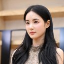 디올(Dior) 2022 가을 여성 컬렉션 패션쇼 이미지