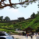 사비성문 공중화장실(부여방향) | [공주여행] 유네스코세계유산 백제역사유적지구 중 하나인 '공산성'