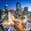 강남역 7번출구 앞 이미지