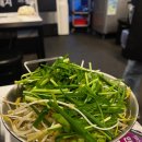 오리 먹으면 돼지 이미지