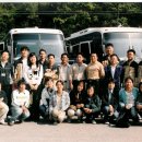 2004년 10월 금왕읍경로효도관광 (출발전 회원 및 자원봉사-금왕고등학교) 이미지