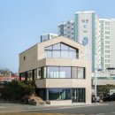 (주)사유도시건축사사무소 | 다시 태어난 상가주택_건물의 가치를 높이는 외관 리모델링