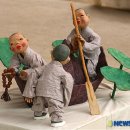 한지와 닥종이의 예술인형 이미지