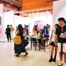 한국주방산업 앞 교통섬 | 아트페어의 진수를 느끼다: 코엑스에서 만난 해외 갤러리와 역대급 작품 판매, 열정 가득한 관람 후기