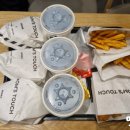 맘스터치 안성한경대점 이미지