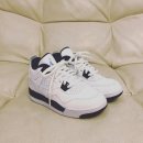 AIR JORDAN 1 LOW MIDNIGHT NAVY/UNIVERSITY BLUE(에어조던 1 로우 미드나이트 네이비)