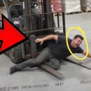 지게차 후진 사고 외-He Stood Too Close to the Big Steel Coil… Then This Happened! 이미지