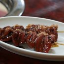 골목 돼지 이미지