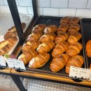 십장생베이커리 | 서울대입구 빵 맛집 - 십장생 베이커리 내돈내산!(피스타치오 소금빵 존맛쓰..)