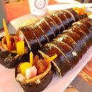윤쓰김밥 이미지