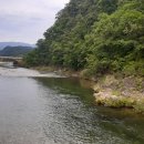 계곡 끝집 이미지