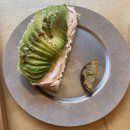 [압구정] 채광 맛집 느좋 브런치 카페 ‘달링베이커리’ 내돈내산 솔직 후기(새우오일파스타, 토마토...