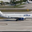 [Green Box] - JetBlue Airways A320-232 (N586JB) "I love New York" colors. 이미지