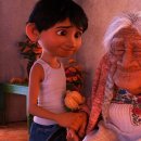 가족영화(코코) 이미지