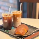 서초역 3번출구 앞 이미지