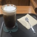 카페베네 - 김해시 율하카페길 79 | ☕ 카페베네 아인슈페너 내돈내산 후기 | 비엔나커피의 뜻과 흥미로운 유래 알고 드시나요?