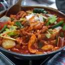 돼지랑찌개랑 - 미추홀구 용정공원로83번길 49 | 돼지랑찌개랑