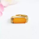 유색