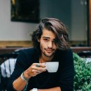 인물 그리기(드로잉) 이미지