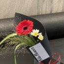 모랫말로L | 영종도꽃집 단체꽃다발 27개 제작 후기! 운서동 파라다이스시티 꽃배달 및 사이즈업 혜택 총정리