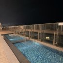 맥퀸즈 클럽 | 아난티 앳 부산 코브 맥퀸즈클럽 수영장 솔직후기